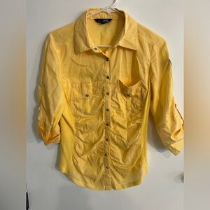 Women’s size medium Goode Rider equestrian 3/4 sleeve button down shirt